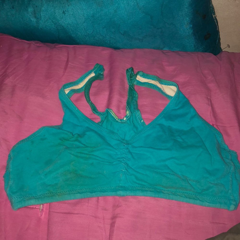 Sports bra